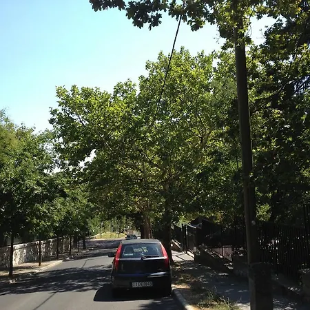 普拉坦公寓 *